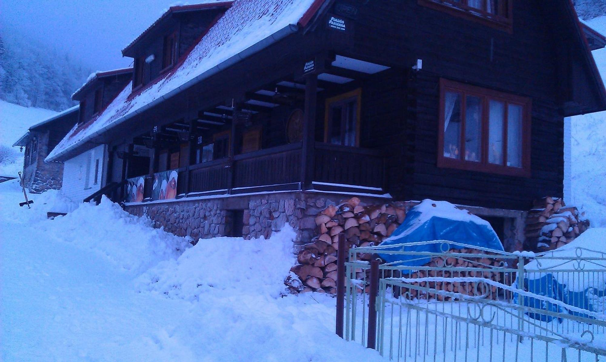 Penzion Pastierna Dedinky Bagian luar foto