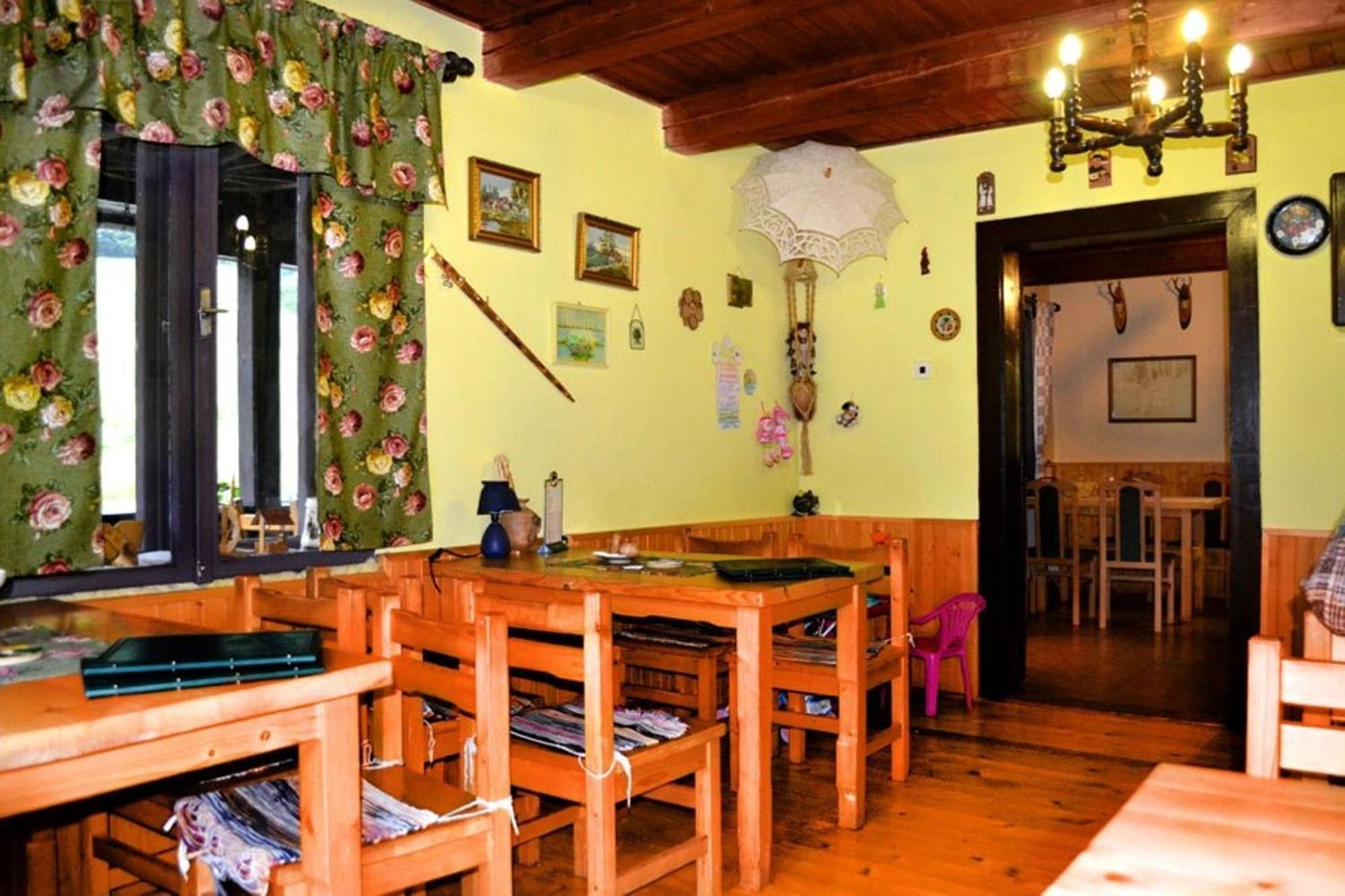 Penzion Pastierna Dedinky Bagian luar foto