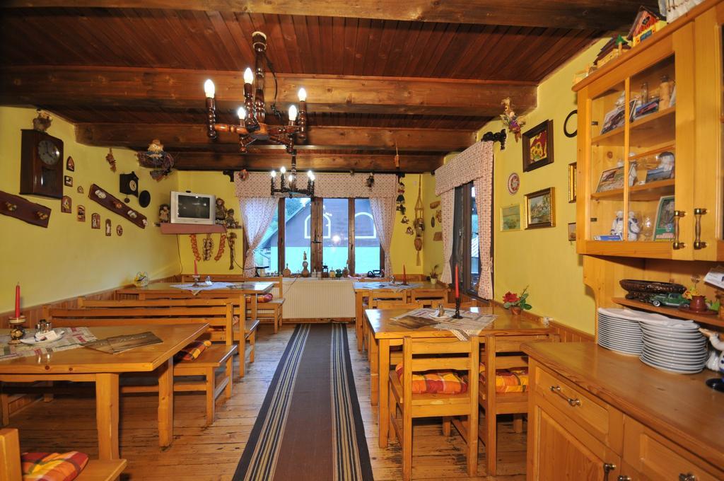 Penzion Pastierna Dedinky Bagian luar foto